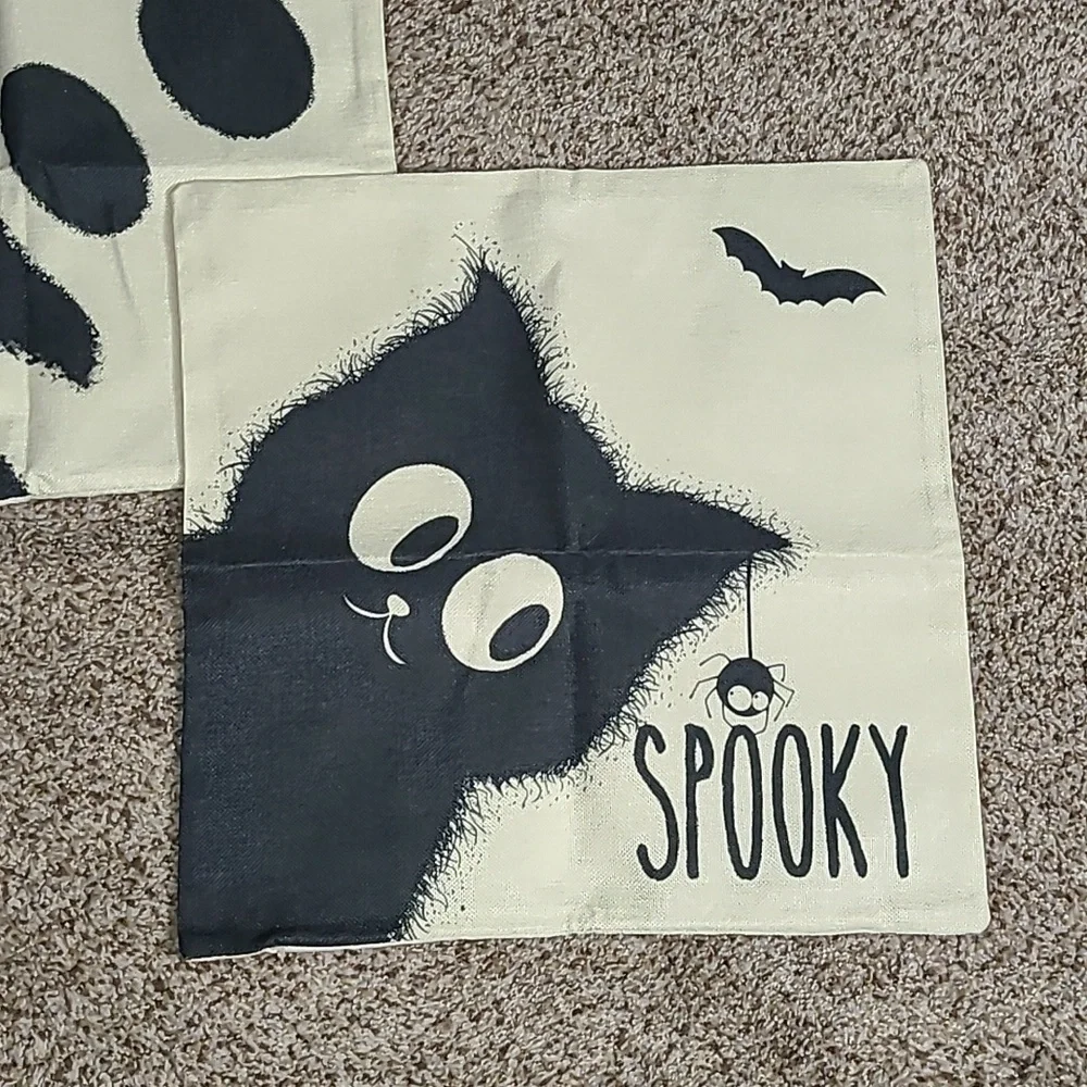 NEW Halloween Throw Pillow Covers 17x17